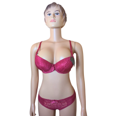 Lingerie femme rouge bordeaux taille 42