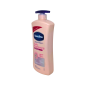 Lait de corps Vaseline éclaicissant 600ml