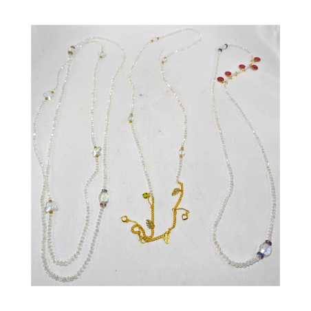 Chaine de taille en cristal blanc