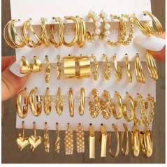 Ensemble de 24 paires de boucles d'oreilles