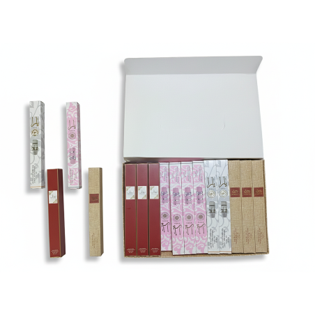Paquet de 23 parfums mélange yara,moussuf , ameerat al arab et Yara moi