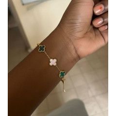 Fétiche trèfle plaqué or multicolore