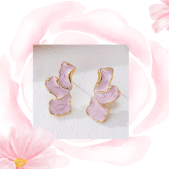 Boucles d'Oreilles Vintage Élégantes en Forme de Feuille rose